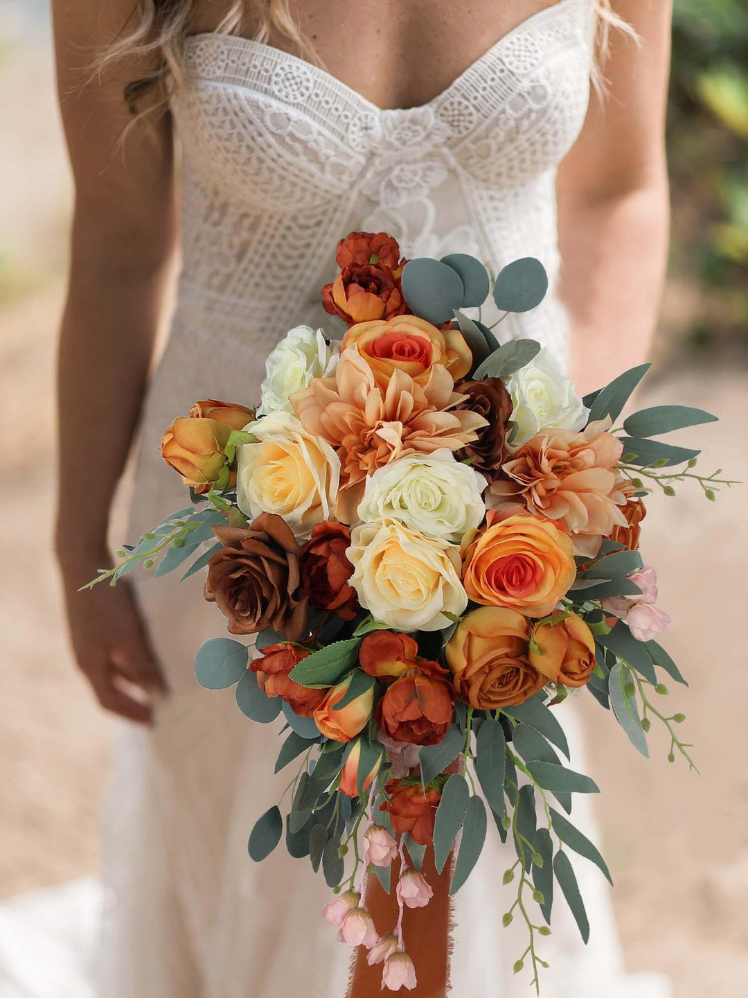 How to Choose the Perfect Wedding Dress to Complement Your Beloved Burnt Orange Cascade Bouquet? - Rinlong Flower