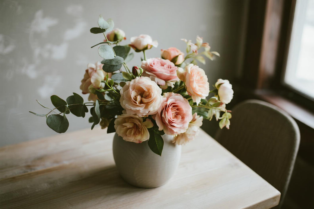 The Definitive Guide to Buying Best Fake Flowers: Faux Florals, Silk Wedding Bouquets & Home Decor Tips - Rinlong Flower