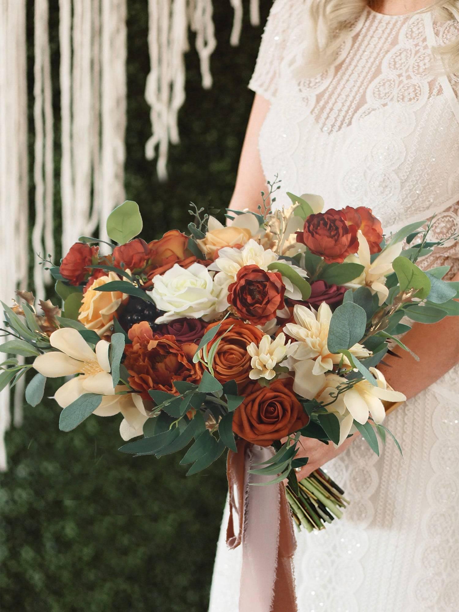 23.5 inch wide Terracotta Freeform Bridal Bouquet - Rinlong Flower