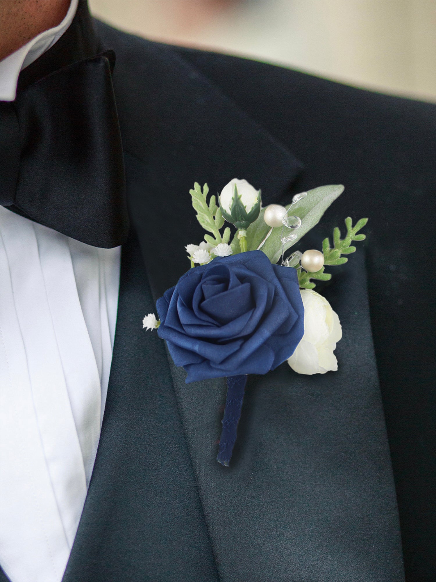corsage and boutonniere for navy blue dress Navy Blue Corsage & Boutonniere set #corsagesandboutonnires #boutonnieres