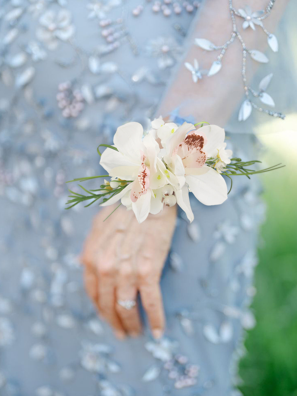 Corsage and Boutonniere Set White Boat Orchid - Rinlong Flower