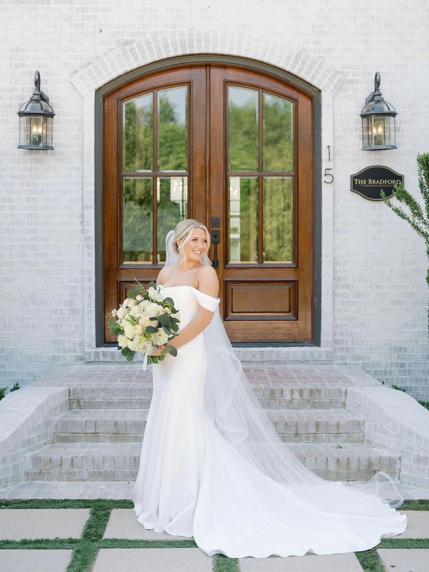 16.5 inch wide Sage Green & White Bridal Bouquet - Rinlong Flower