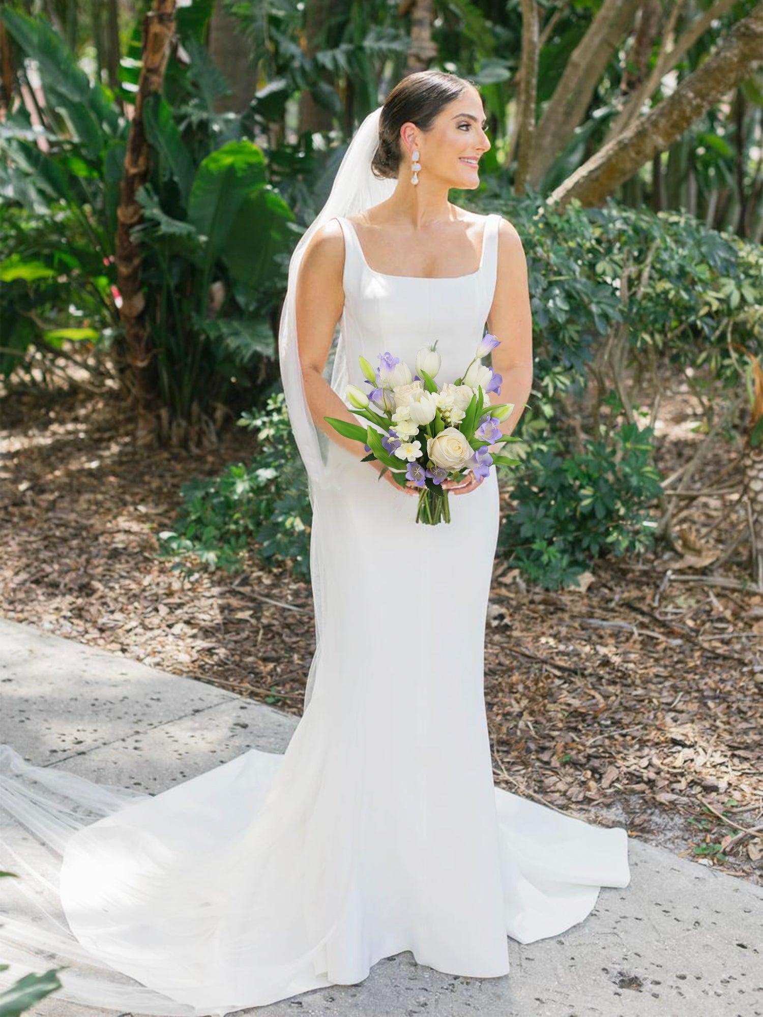 10.3 inch wide Lilac & White Bridal Bouquet - Rinlong Flower