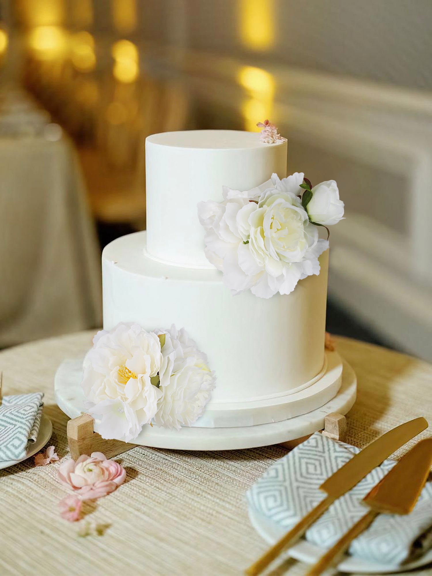2Pcs White Peony & Ranunculus Cake Flowers Set