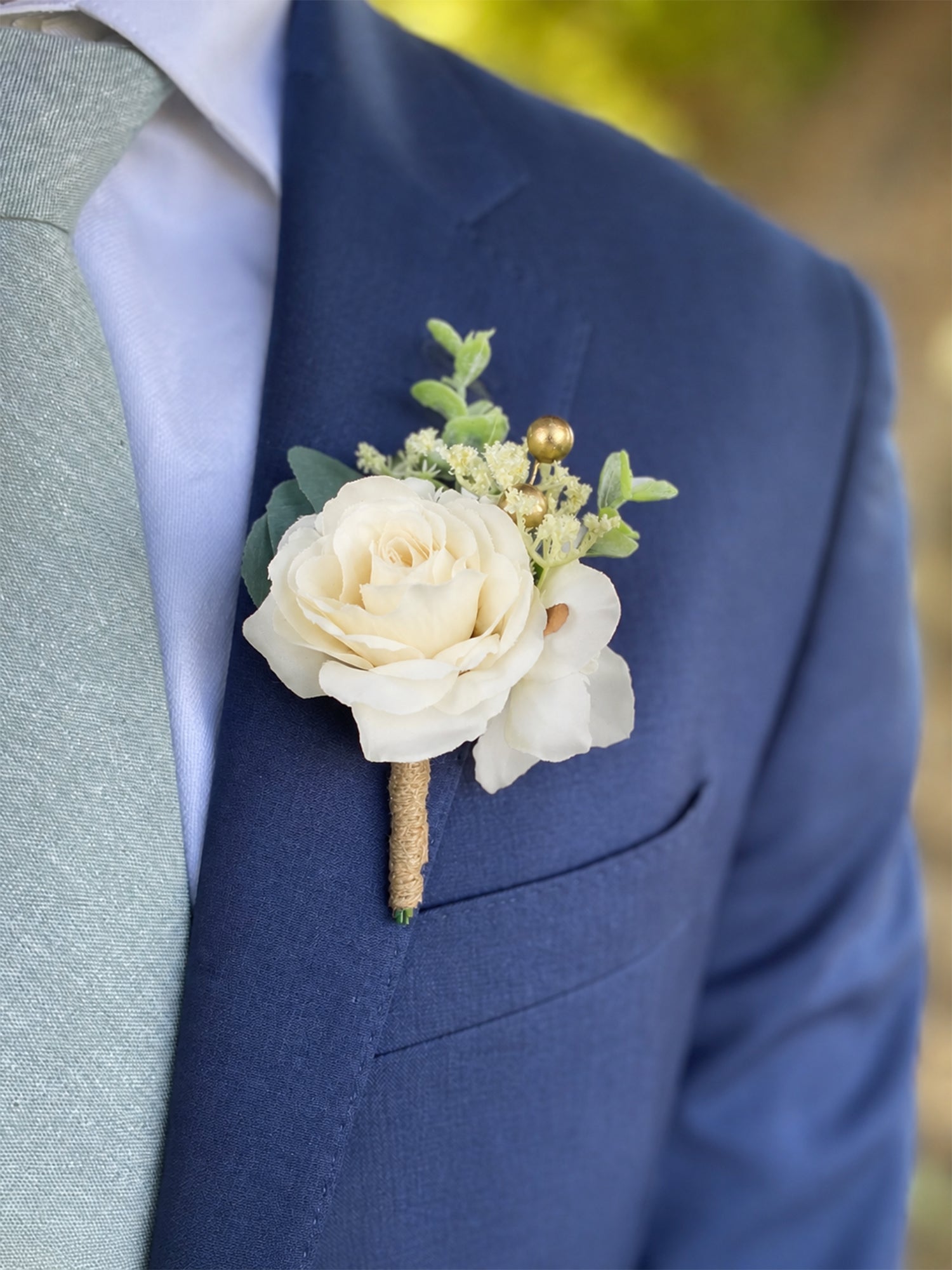 Boutonniere Cream White